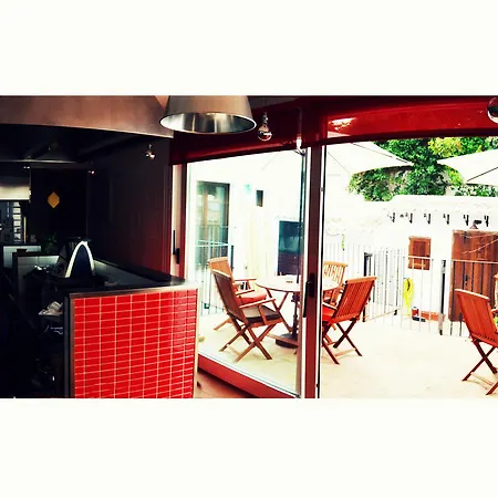 Guest house La De Quijada *