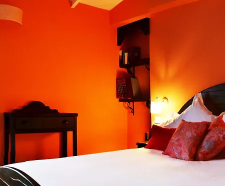 La De Quijada Guest house *